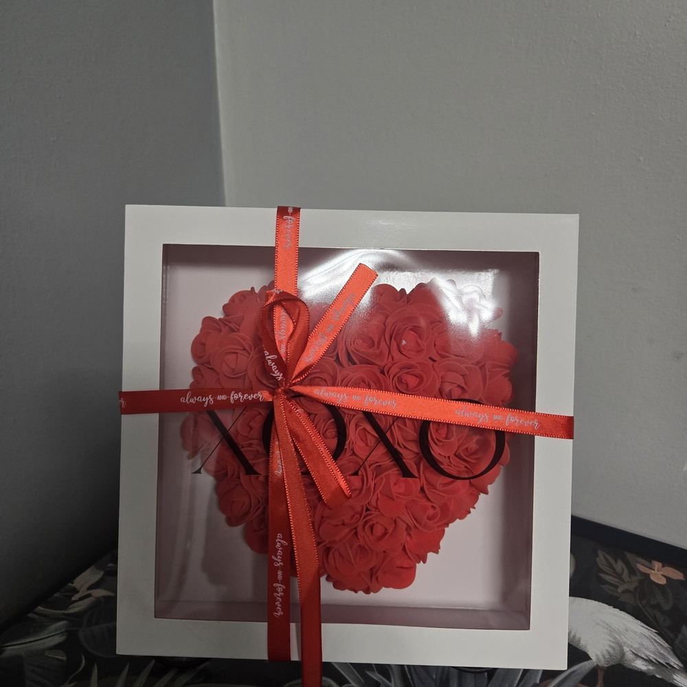 Red Rose Heart in Gift Box